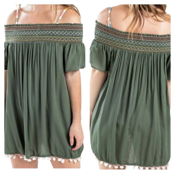 Francesca's Swim Size Small Off Shoulder Cover Up Peasant Top Green Embellished - Picture 2 of 7
